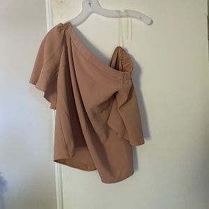 One shoulder top